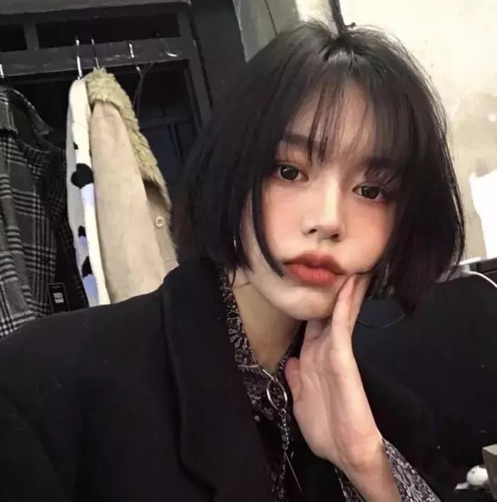 女孩梦三十
